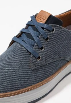 Skechers Moreno - Sneakers Laag - Navy 13 Skechers Moreno - Sneakers Laag - Navy -Heren Kledingwinkel 0f483186ef2d4c709380bf9bbbb87ebf