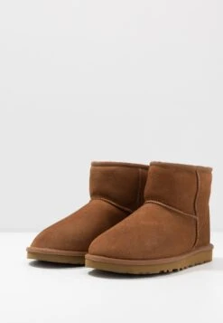 Ugg Classic Mini - Korte Laarzen - Chestnut -Heren Kledingwinkel 151990fe780645c5a063fcd647f3773d