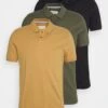 Pier One 3 Pack - Poloshirt - Camel/Khaki/Black 2 Pier One 3 Pack - Poloshirt - Camel/Khaki/Black -Heren Kledingwinkel 16db92ea73b9462093a7b59928d23834