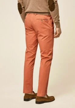 Hackett London Core Kensington - Chino - Orange -Heren Kledingwinkel 1b08a1229fdf40a38b3bf0c8b4c767ad