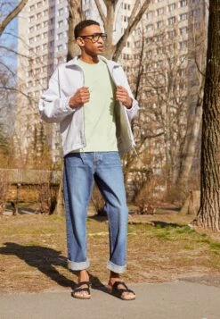 Pier One Unisex - Pantoffels - Black -Heren Kledingwinkel 21323aaf96c24ccbb412a95ef516eddd