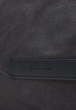 Pier One Schoudertas - Black -Heren Kledingwinkel 350f8e778dcf46268b5d31283848cea8