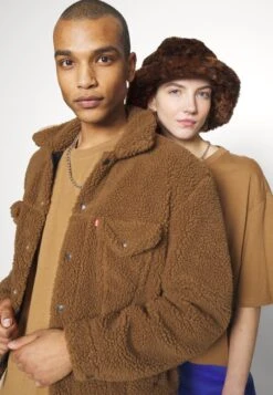 YOURTURN 3Pack Unisex - T-Shirt Basic - Light Green/Lilac/Light Brown -Heren Kledingwinkel 376c0de2411d41378982c38f7242bbaf