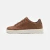 Pier One Unisex - Sneakers Laag - Cognac -Heren Kledingwinkel 466ac211203c4308bbd1a6e05b9736ef