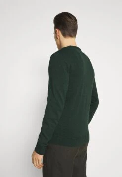 Pier One Basic Crewneck - Trui - Mottled Dark Green 12 Pier One Basic Crewneck - Trui - Mottled Dark Green -Heren Kledingwinkel 4b119902c56642fca726e1ed8ac86dfe