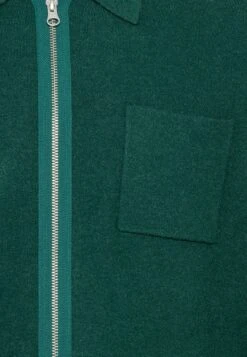 SAMSØE SAMSØE Guna Zip- Vest - Rain Forest -Heren Kledingwinkel 4e2ec1ec29ed4b029c7af413225e1444