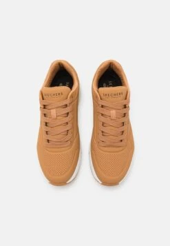 Uno - Sneakers Laag - Tan -Heren Kledingwinkel 5a3a0feab67d4431bcac5fb0c40c9aa7