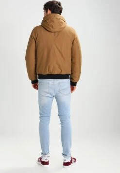 Pier One Winterjas - Beige 10 Pier One Winterjas - Beige -Heren Kledingwinkel 6b0753ac77d74ba3817b599509097817