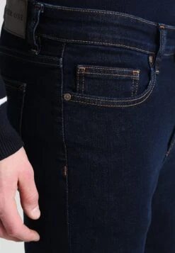 Pier One Basic - Straight Leg Jeans - Rinsed 11 Pier One Basic - Straight Leg Jeans - Rinsed -Heren Kledingwinkel abcf0dd4e2f44f36b372d1a00b38a238