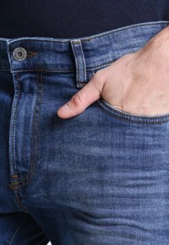 Pier One Straight Leg Jeans - Mid Blue 11 Pier One Straight Leg Jeans - Mid Blue -Heren Kledingwinkel b86dfcaf98354d35b01b30966e418ca1