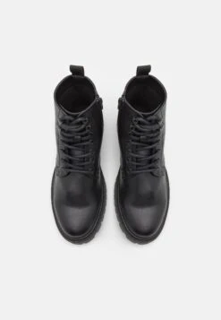 Pier One Unisex - Veterboots - Black -Heren Kledingwinkel be294022a8fa4b439a852bd7c70d8bb6