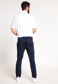 Pier One Chino - Dark Blue -Heren Kledingwinkel d781d37eda76425a93e9a0a3b37f56fe