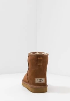 Ugg Classic Mini - Korte Laarzen - Chestnut -Heren Kledingwinkel de7dfeefe13347f4a7dceeb4f76556d1