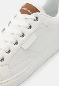 Pier One Sneakers Laag - White -Heren Kledingwinkel deb0204c481f45328622c04006a03e30