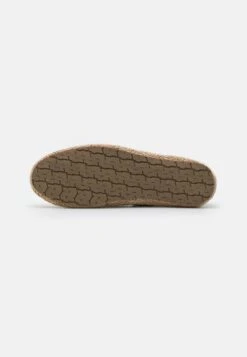 Pier One Espadrilles - Brown 10 Pier One Espadrilles - Brown -Heren Kledingwinkel e186425c680e4b67a3f3d1124f883cea