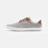 Pier One Unisex - Sneakers Laag - Light Grey -Heren Kledingwinkel fa3455bcb8014f2fa0b8ab23f1a9bc93